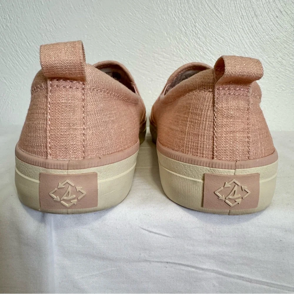 Sperry Women's Crest Twin Gore Shimmer Slip On Sneaker US 8.5 Pink Casual Preppy